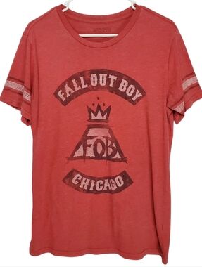 2601 * Manhead Fall Out Boy Chicago Graphic Band Tee Red Size Unknown